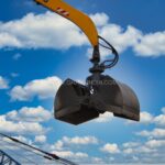 Clamshell Attachment Grab